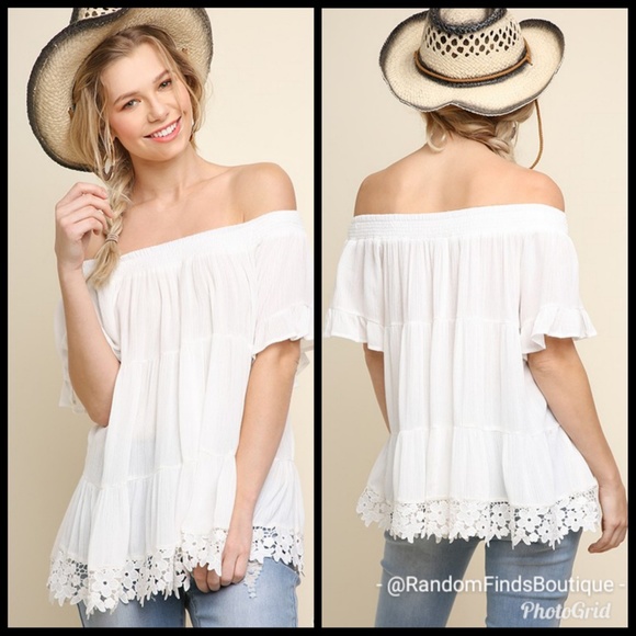 ❤LAST ONE L❤Off shoulder floral lace white top - Picture 2 of 8